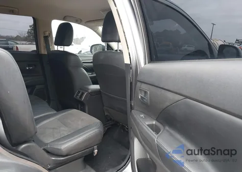 2019 Mitsubishi Outlander Se from USA, damaged, VIN JA4AD3A32KZ046389